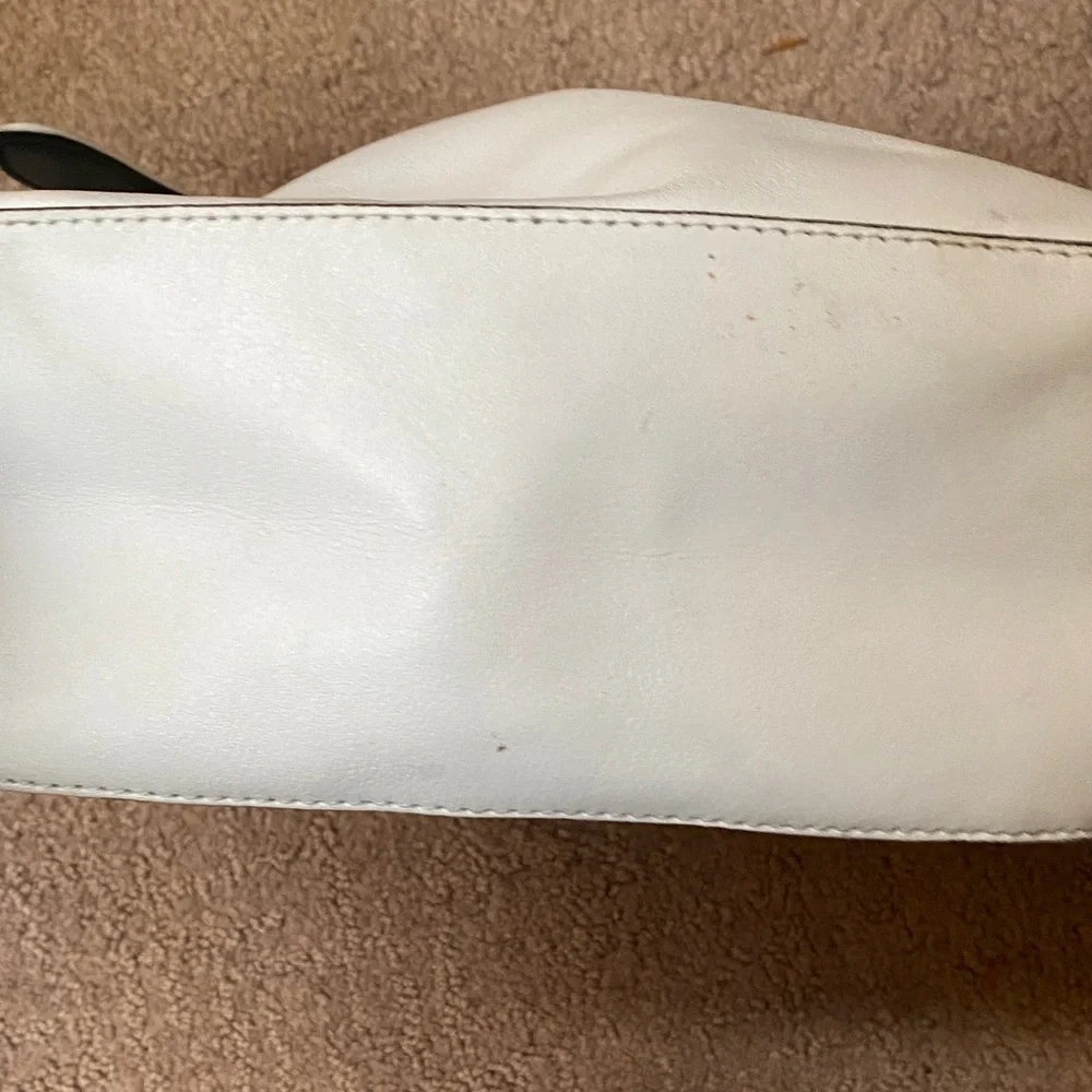 Jones New York Elegant White Small Tote Bag/Purse with Black Accents